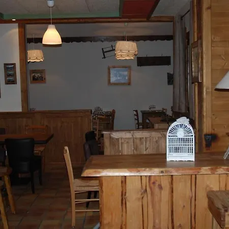 Hotel Les Carrettes 3*